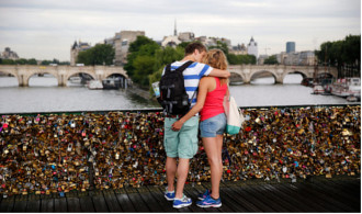 Love-bridge